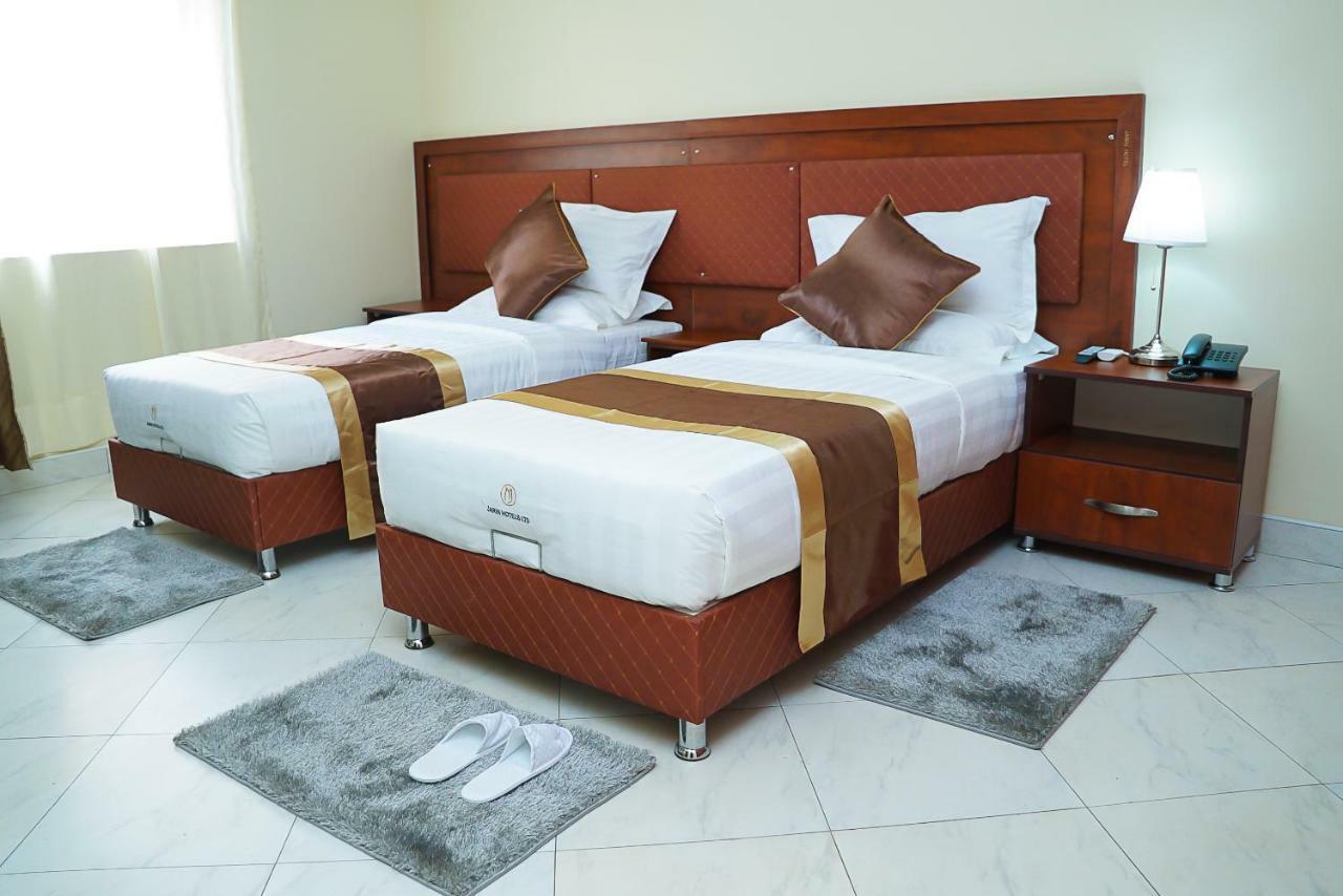 Jarin Hotel Кампала Екстериор снимка