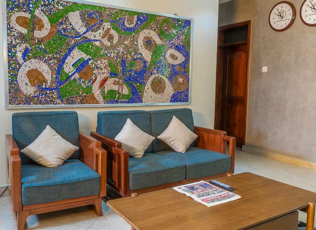 Jarin Hotel Кампала Екстериор снимка