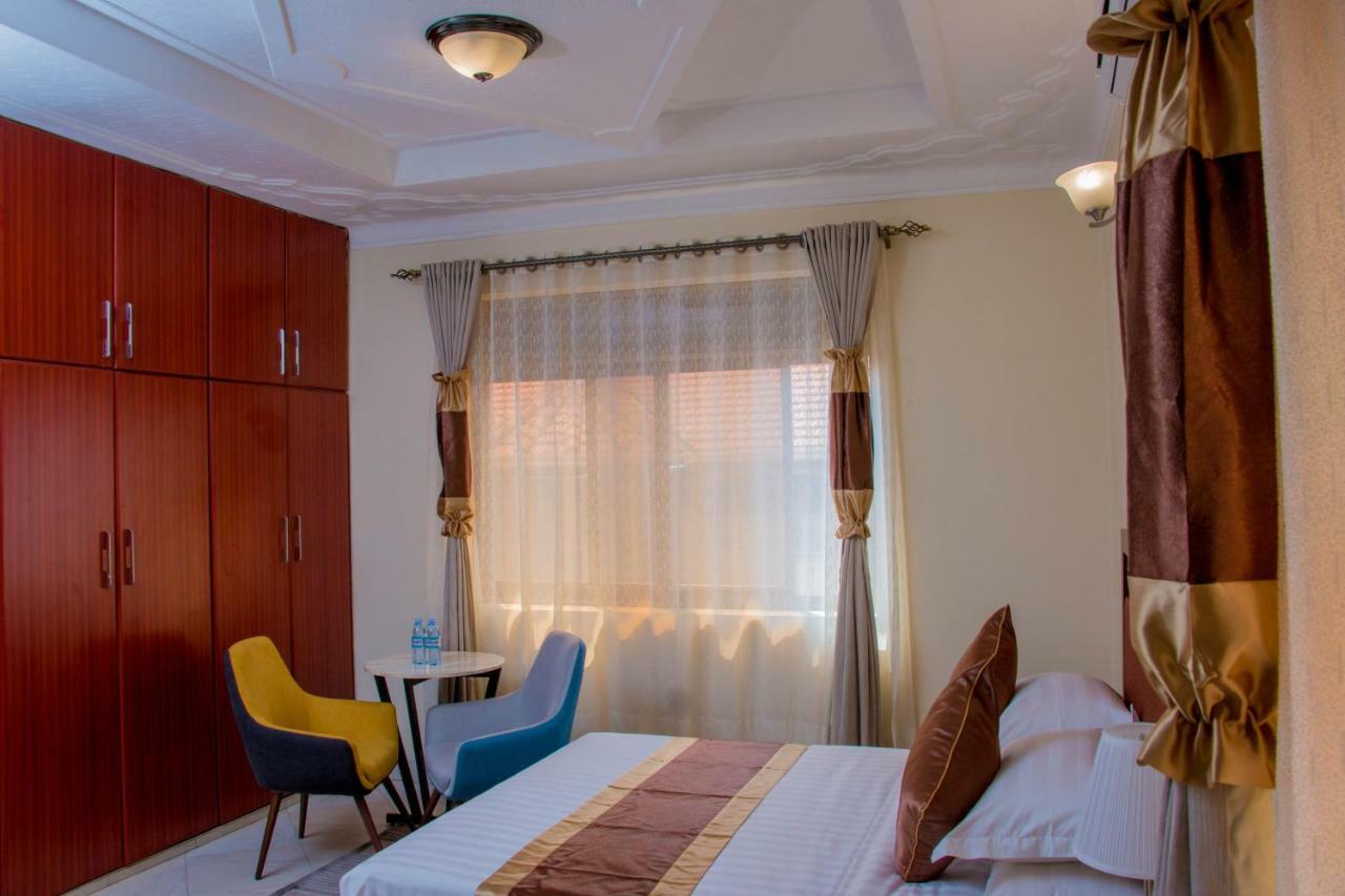 Jarin Hotel Кампала Екстериор снимка